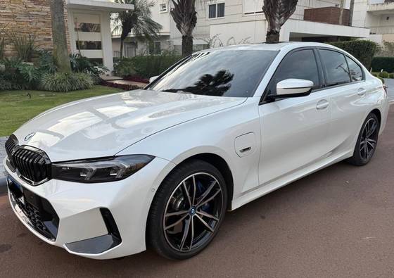 BMW 330e 2.0 16V TURBO HÍBRIDO M SPORT AUTOMÁTICO